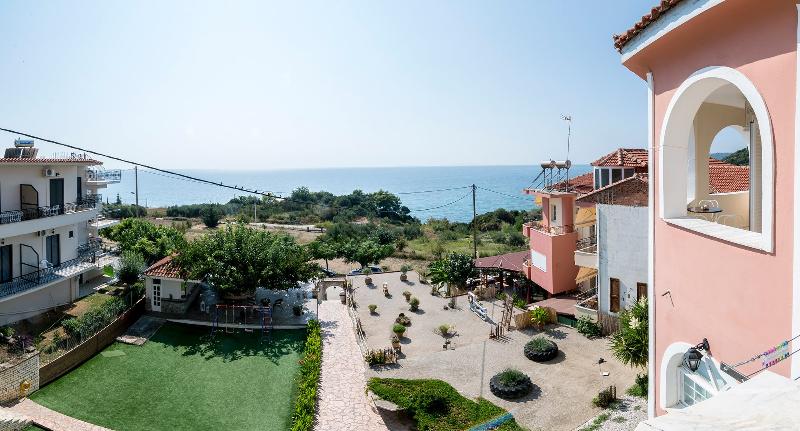 فندق Agios Thomas