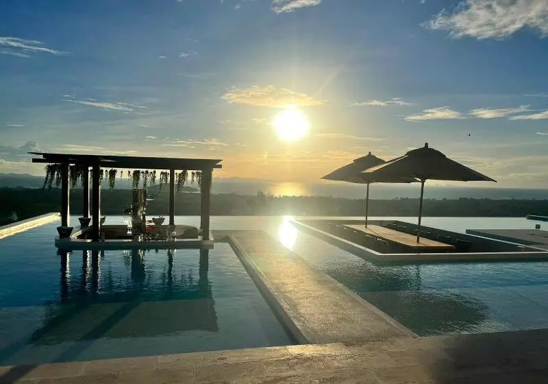 Hotelli Ida B Domain