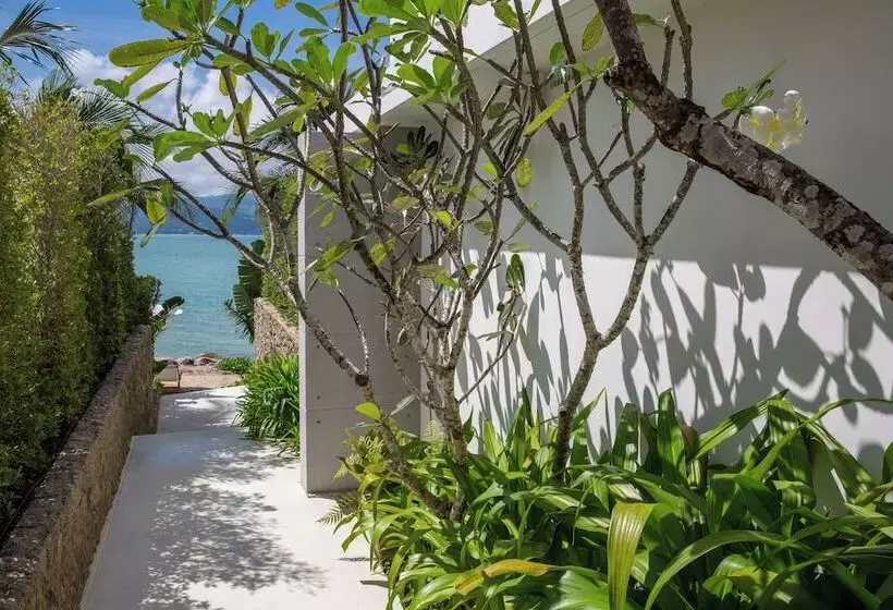 Kerem Luxury Beachfront Villas