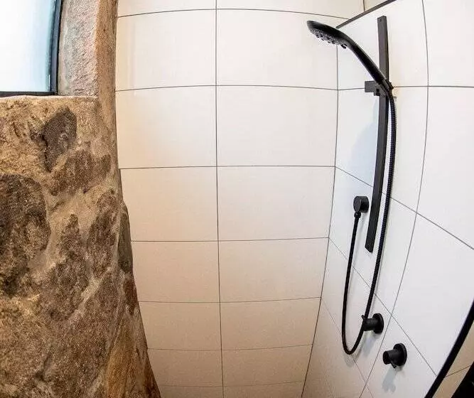 הוסטל Amber Lodge Mt Buller