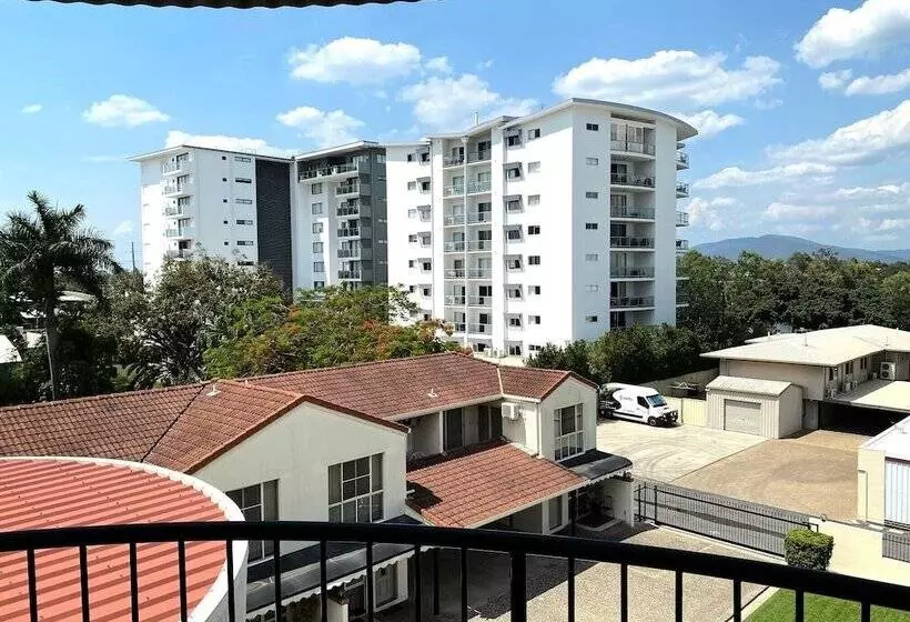 City Ville Apartments And Motel