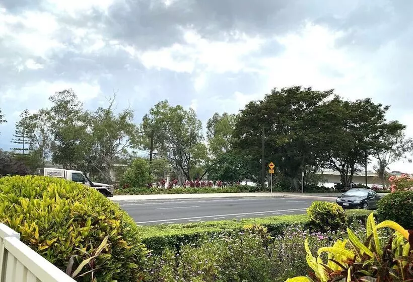 City Ville Apartments And Motel