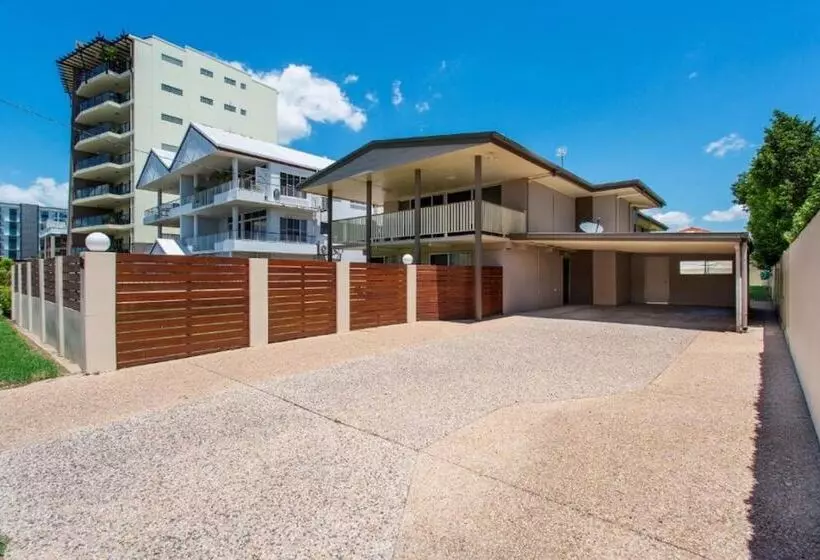 City Ville Apartments And Motel