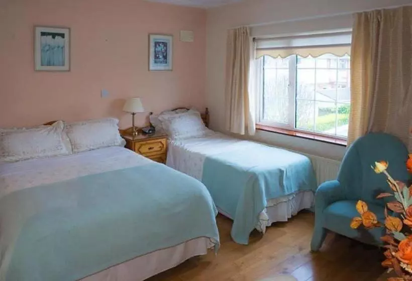 Glen Fort House B&b