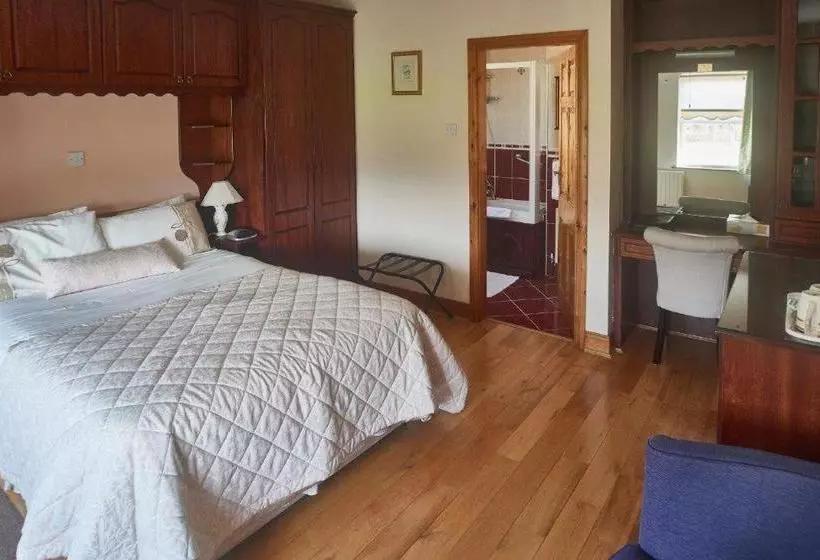 Glen Fort House B&b