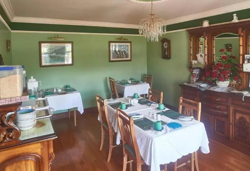 Glen Fort House B&b