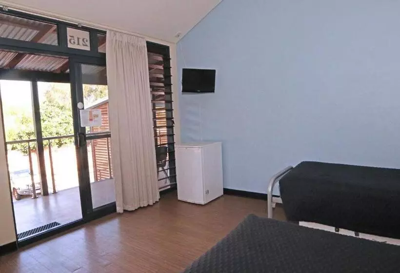 Отель Beaches Of Broome