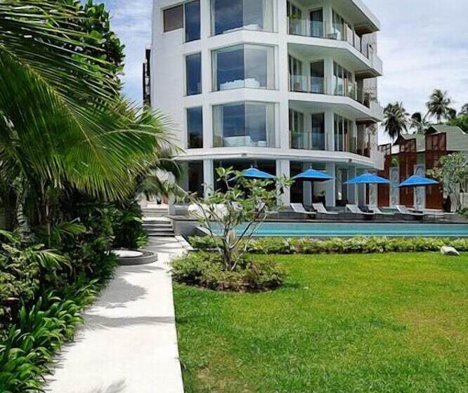 Отель Beachfront Phuket