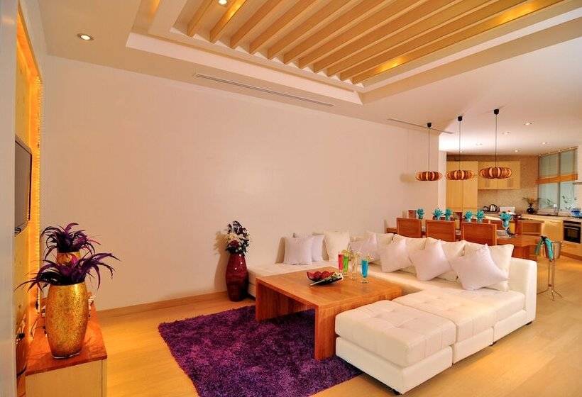 Отель Beachfront Phuket