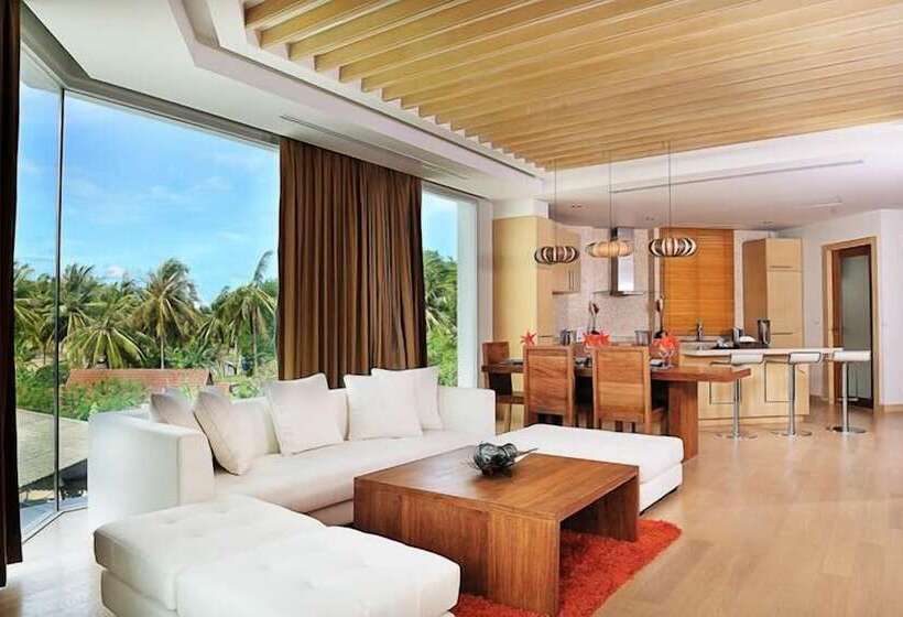 Отель Beachfront Phuket