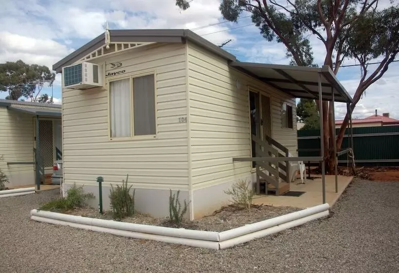 Отель Big4 Acclaim Prospector Holiday Park