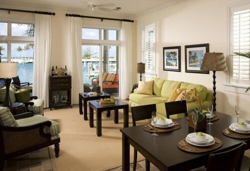 هتل Cape Eleuthera Resort & Marina