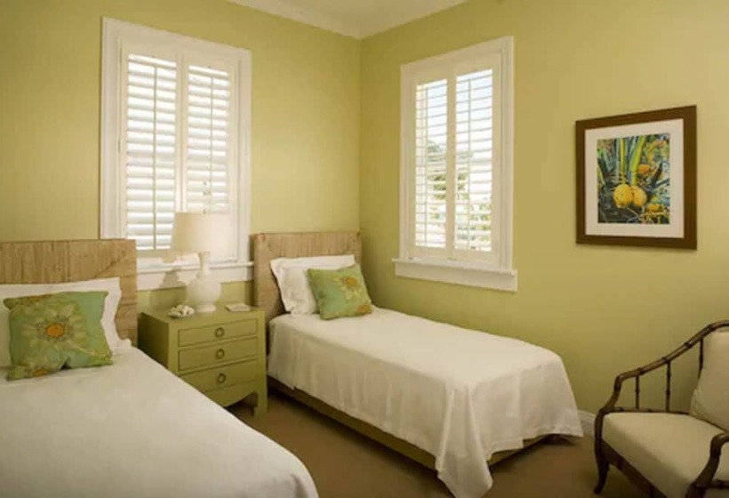 هتل Cape Eleuthera Resort & Marina