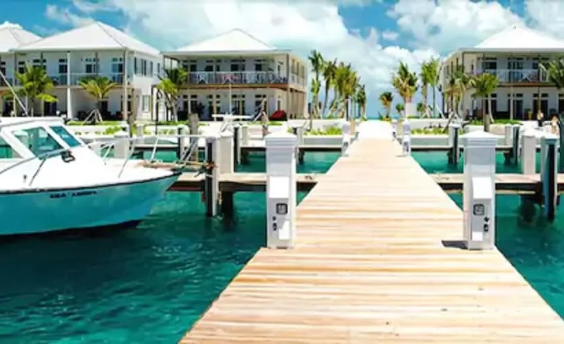 هتل Cape Eleuthera Resort & Marina