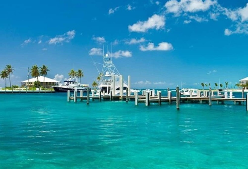 هتل Cape Eleuthera Resort & Marina
