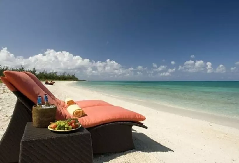 هتل Cape Eleuthera Resort & Marina