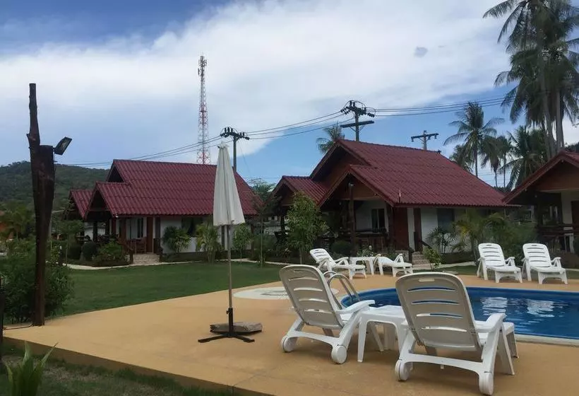 Отель Hana Lanta Resort