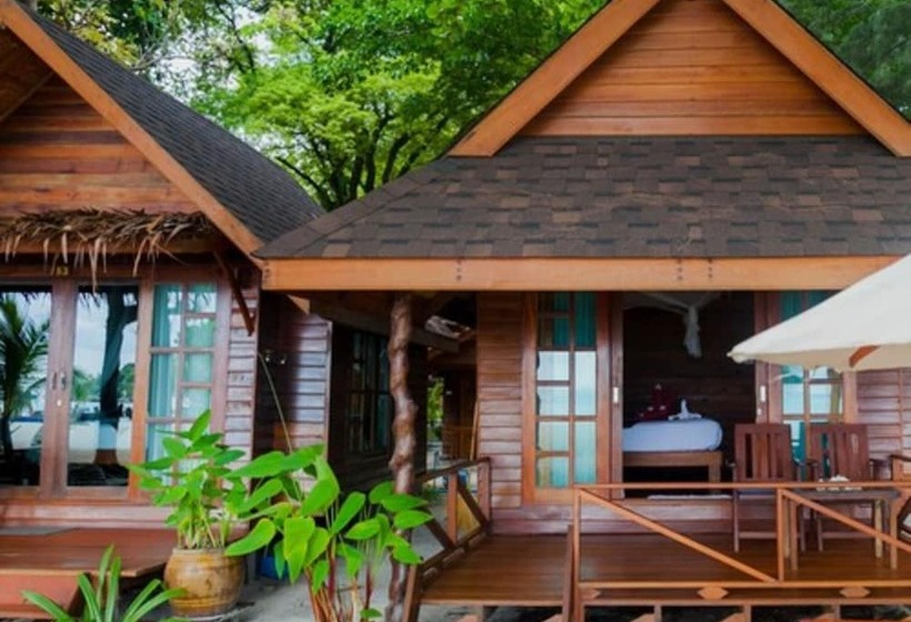 Hotel Lipe Beach Resort