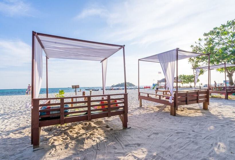 Hotel Lipe Beach Resort