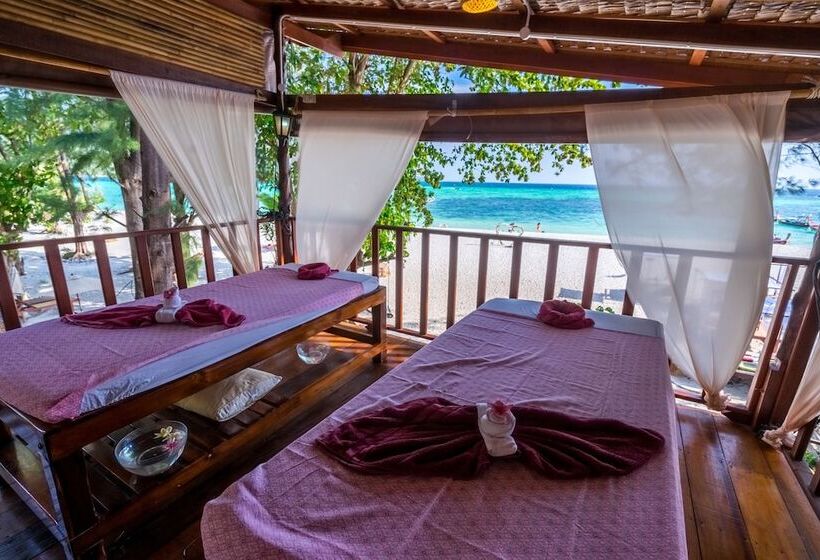 Отель Lipe Beach Resort