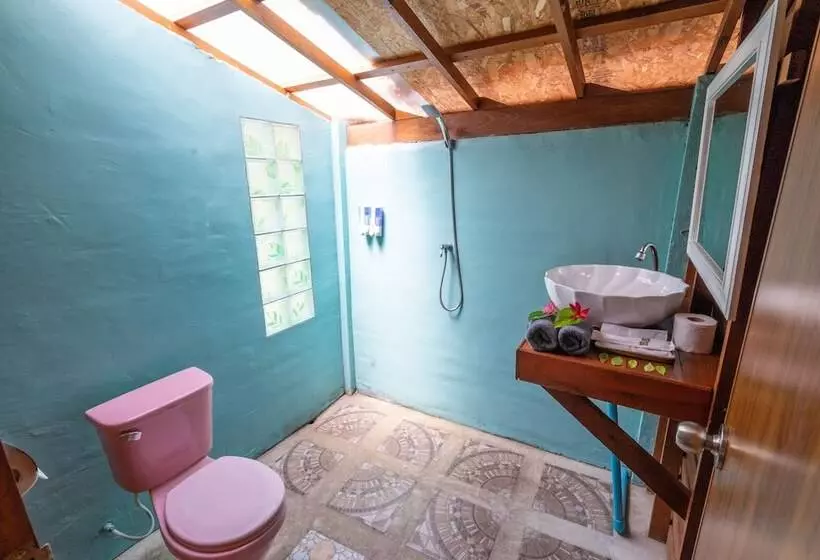 فندق Lipe Beach Resort