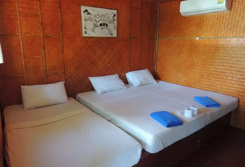 Hotel Phi Phi Banana Resort