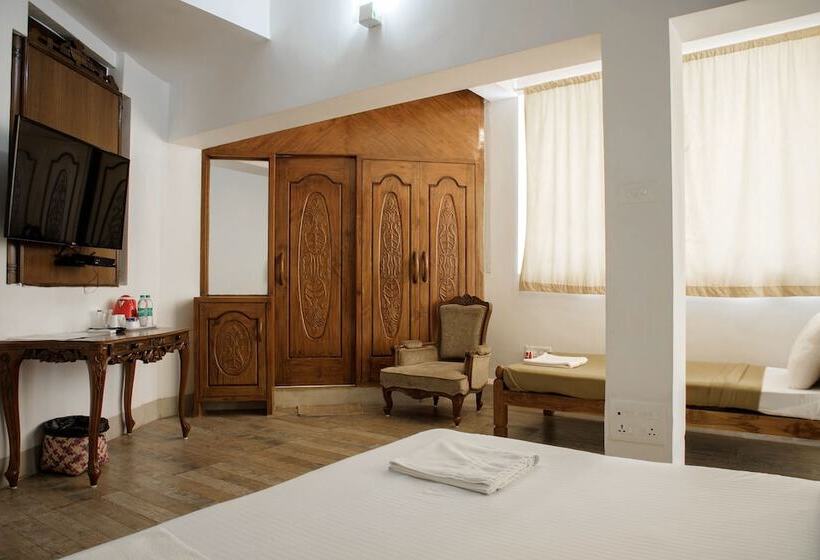 ホテル Royal Emirates Resort & Spa