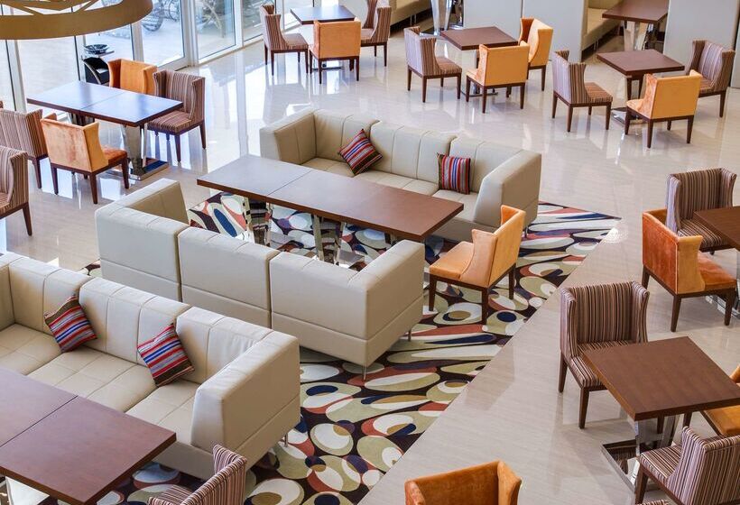 هتل Radisson Blu Resort Jizan