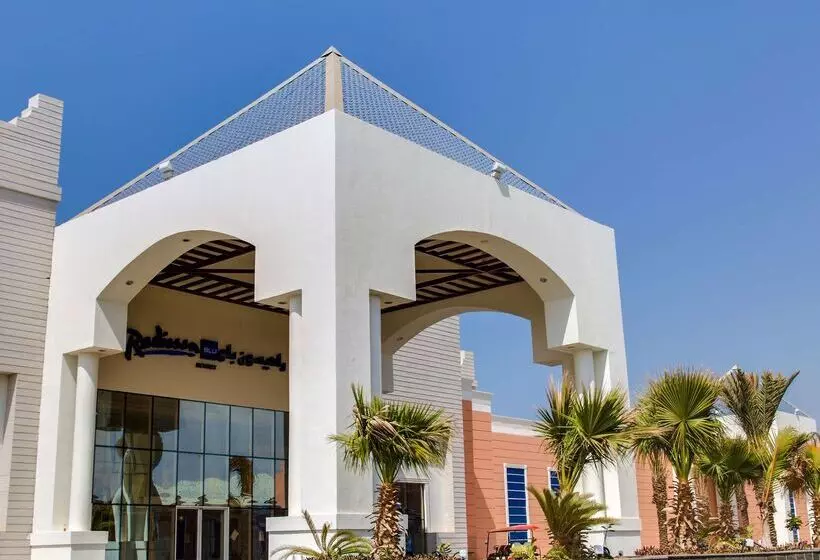 בית מלון כפרי Radisson Blu Resort Jizan