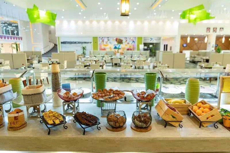 בית מלון כפרי Radisson Blu Resort Jizan