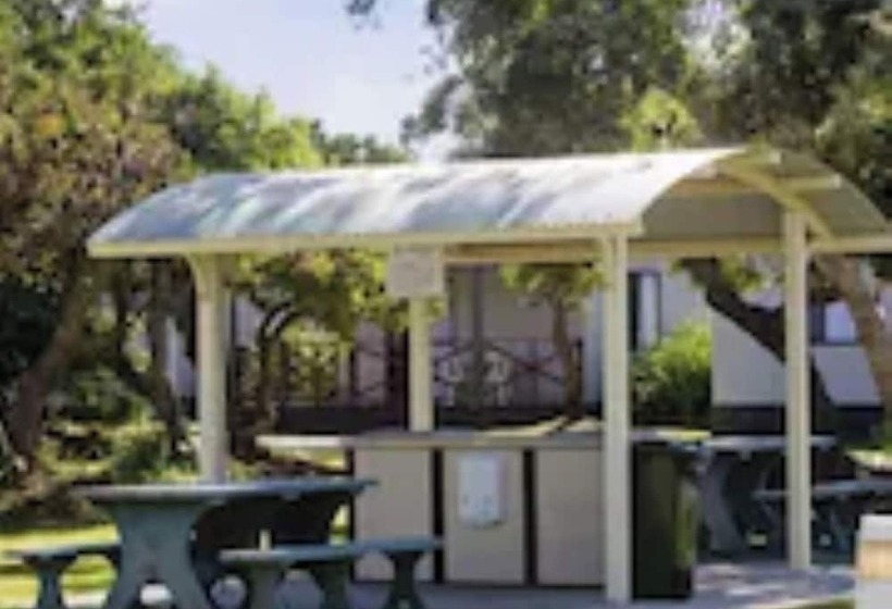 בית מלון כפרי Reflections Lennox Head   Holiday Park