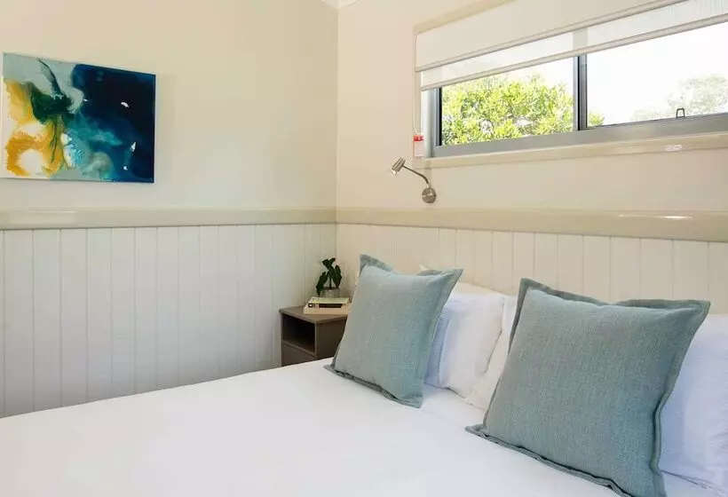 Отель Reflections Lennox Head Holiday Park