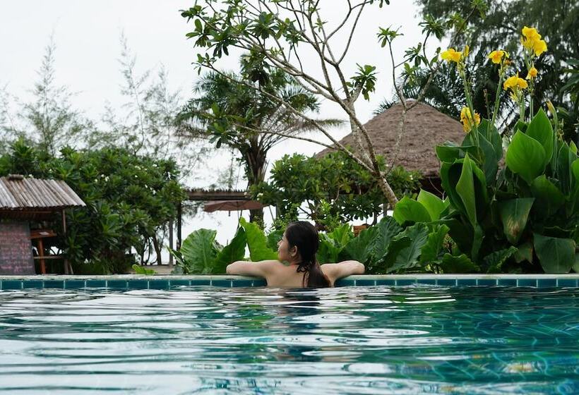 Отель Ren Resort