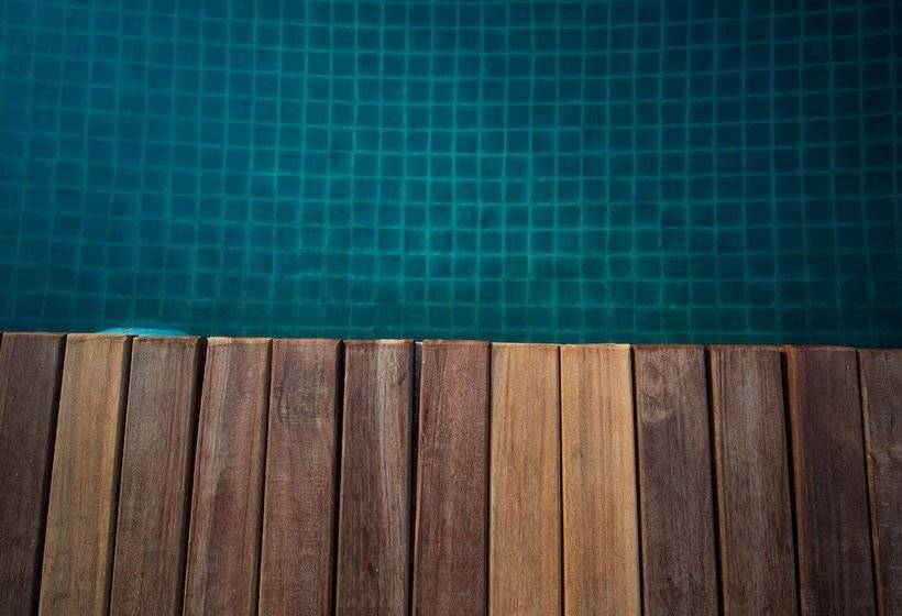 Отель Ren Resort