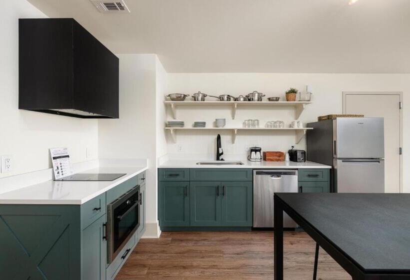 فندق Sea Palms Resort