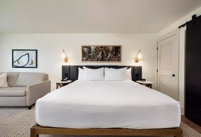 هتل Sea Palms Resort