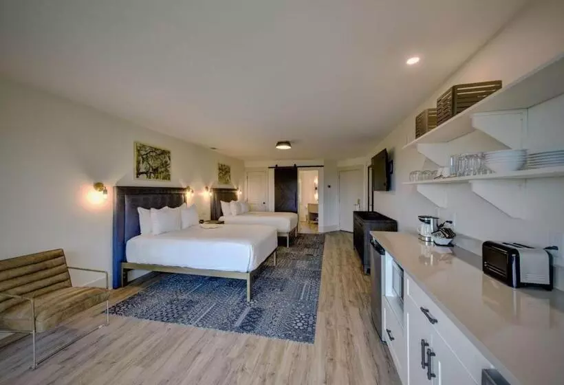 هتل Sea Palms Resort