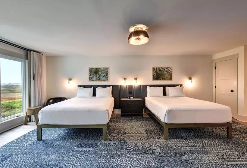 هتل Sea Palms Resort