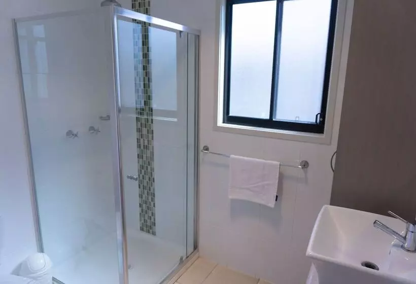 호텔 Shoal Bay Holiday Park