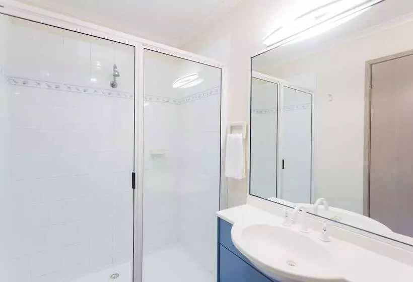 호텔 Shoal Bay Holiday Park