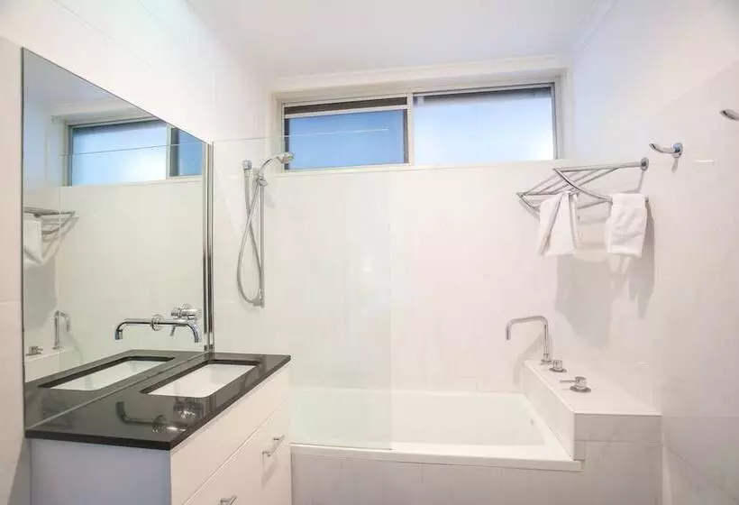 호텔 Shoal Bay Holiday Park