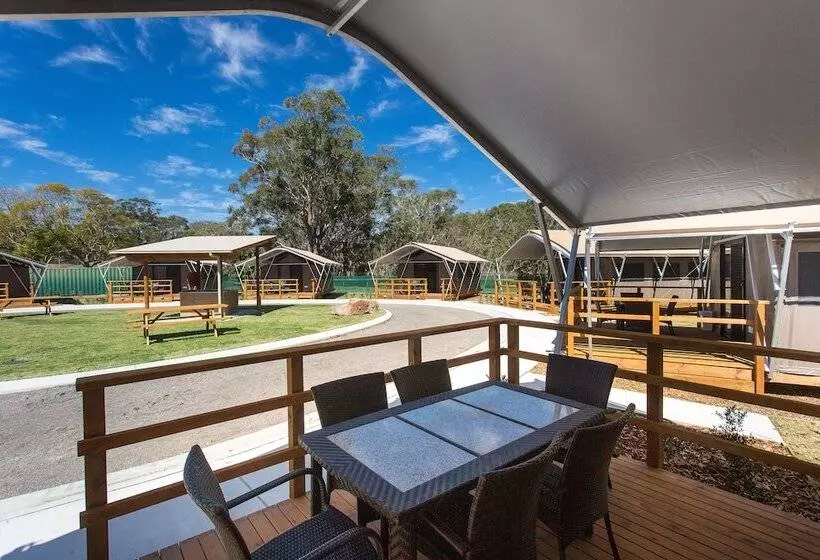 호텔 Shoal Bay Holiday Park