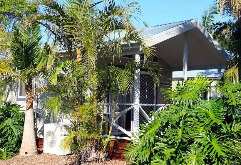 호텔 Shoal Bay Holiday Park