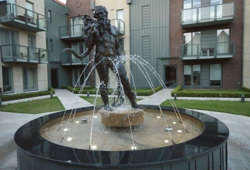 Irs Royal Apartments   Irs Kwartal Kamienic