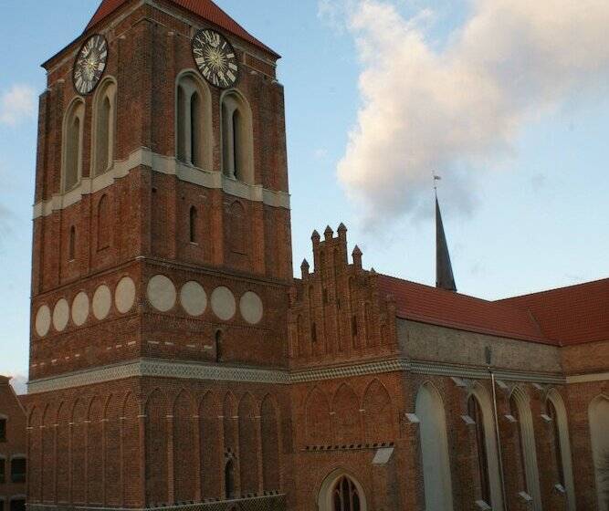 Irs Royal Apartments   Irs Kwartal Kamienic