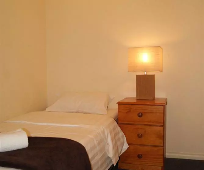 Townhouse At Moonee Ponds 4km To Cbd