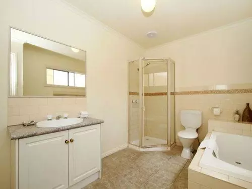 Townhouse At Moonee Ponds 4km To Cbd