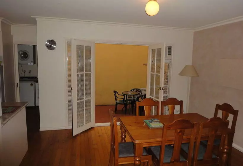 Townhouse At Moonee Ponds 4km To Cbd