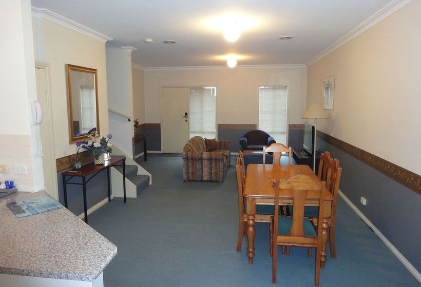 Townhouse At Moonee Ponds 4km To Cbd