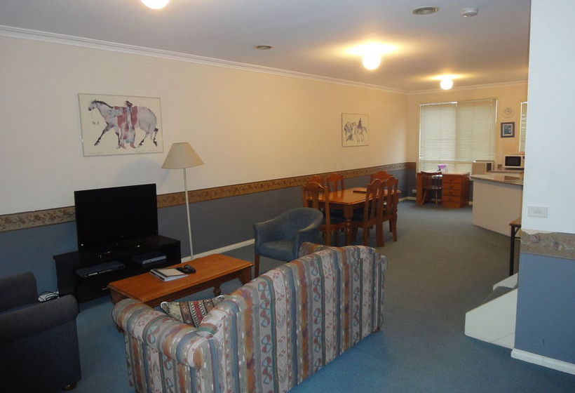 Townhouse At Moonee Ponds 4km To Cbd